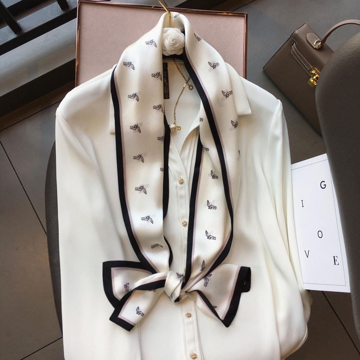 秋季真丝围巾百搭经典小马100%桑蚕丝丝巾女装饰领巾飘带长条丝巾,淘宝优惠券,粉丝福利购,淘宝优惠卷