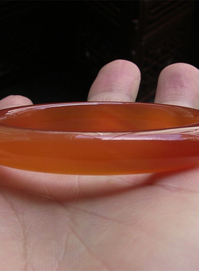 天然巴西玛瑙手镯/秀细加厚款/香橙色玉髓/水润通透/送礼佳品2113