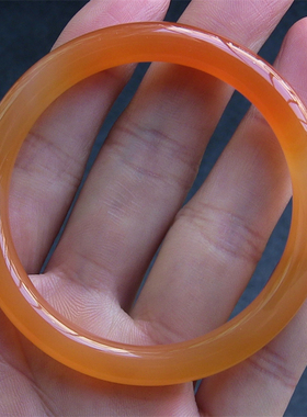 天然巴西玛瑙手镯/复古圆条/香橙色玉髓/水润通透/送礼佳品2019