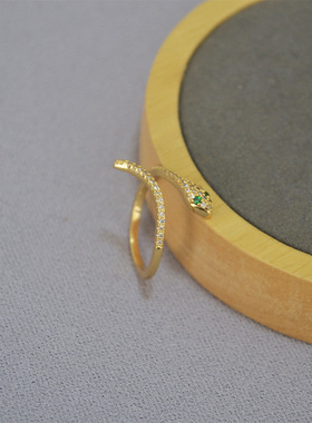 绿色眼睛满钻小蛇开口戒指镀金女