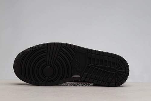 Кова-коаксиал Air Jordan 1 середина AJ1 Черно-белая панда красный крючок баскетбол обувь 554724-075