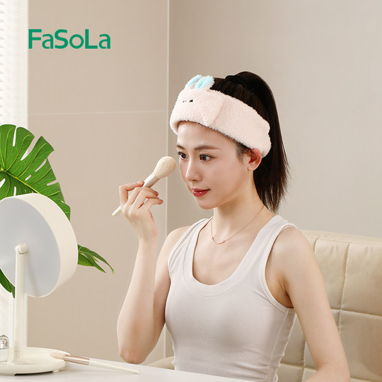 Japanese and Korean cartoon rabbit ears headband to prevent hair loss