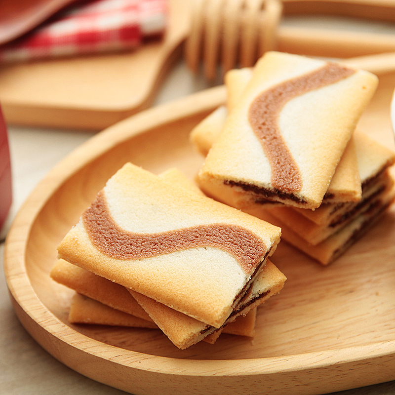 日本进口三立白巧克力夹心饼干薄酥奶油宇治抹茶味奶酪味休闲零食 - 图2