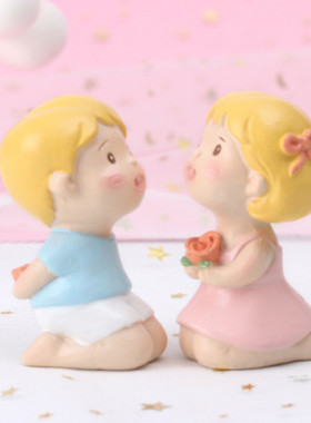 粉色少女情侣烘焙蛋糕结婚礼品