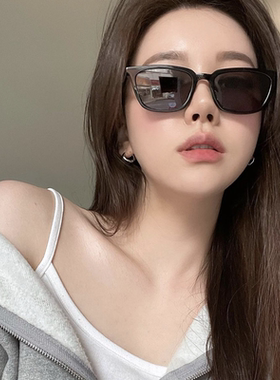 复古美式黑色小脸墨镜女防晒高级