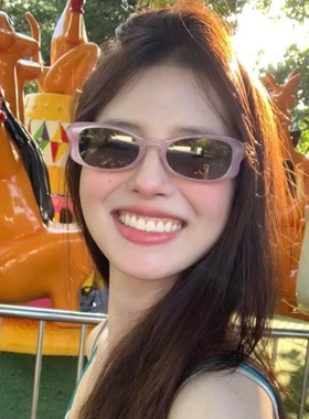 韩版果冻粉色蝶形猫眼高级感墨镜