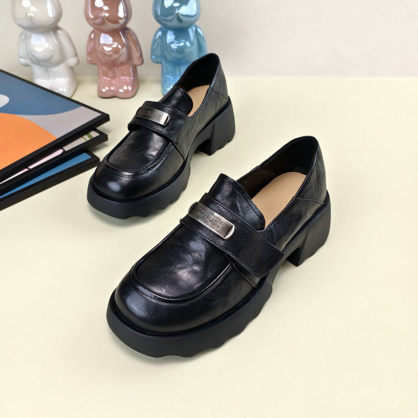 羊皮乐福鞋女2025秋季英伦复古厚底轻便百搭单鞋魔术贴深口小皮鞋,淘宝优惠券,粉丝福利购,淘宝优惠卷