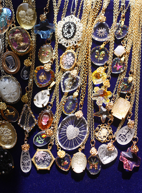 欧美西德玻璃蝴蝶老琉璃吊坠项链