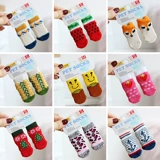 13 -летний магазин четыре размера носков и носков для любителей собак, анти -пышные туфли для кошек, кошачьи носки, чтобы предотвратить щенки Тедди Корки Фа.