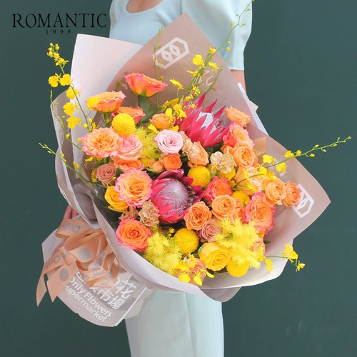 Выпускной сезон Lotus Lotus Designer цветы вспыхнули в дверь в тот день, чтобы забронировать Пекин, чтобы забронировать цветы