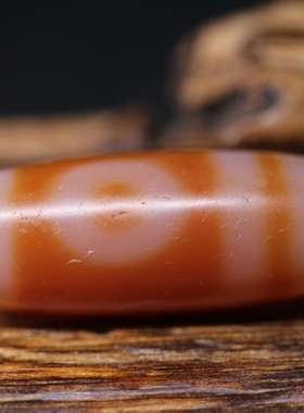 台红肉玉化料折线两眼天珠