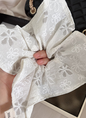 韩系2025新款花朵花瓣方巾大肠发圈白色蕾丝高级感扎头发头绳女