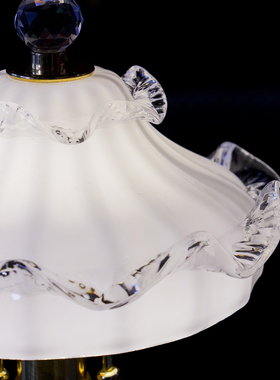 【本尼家】TD75法式复古水晶玻璃配铜创意客厅台灯装饰品玄关摆件