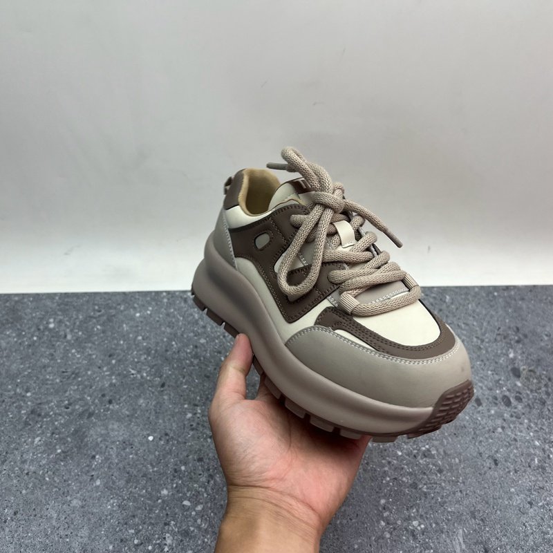 2024断码秋季真皮新款女鞋厚底休闲深口系带时尚牛皮百搭女单鞋,淘宝优惠券,粉丝福利购,淘宝优惠卷