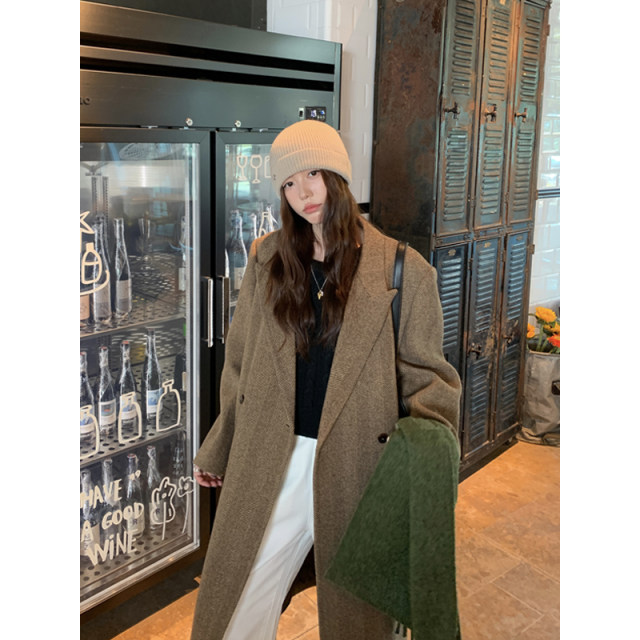 HaloLuu brown herringbone coat is high-end