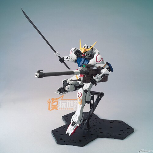 现货 万代 MG 1/100 巴巴托斯 高达 第4形态 高达 铁血 拼装模型 - 图2