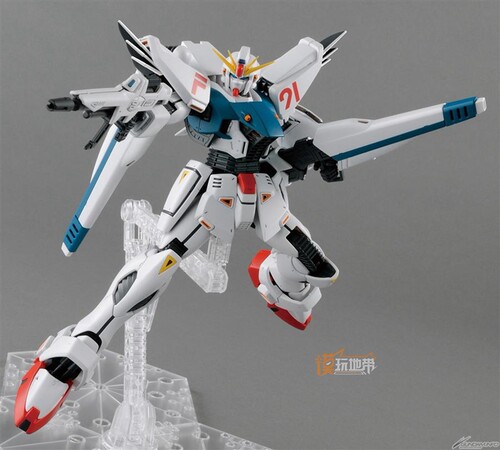 现货 万代 MG 1/100 高达 F91 VER. 2.0 2.0版 拼装 模型 - 图3