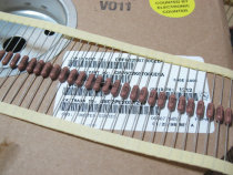 VISHAY-DALE 2 67K 2K67 2K67 CMF60 1 2W 5W 0 5W 2 7K US Dani