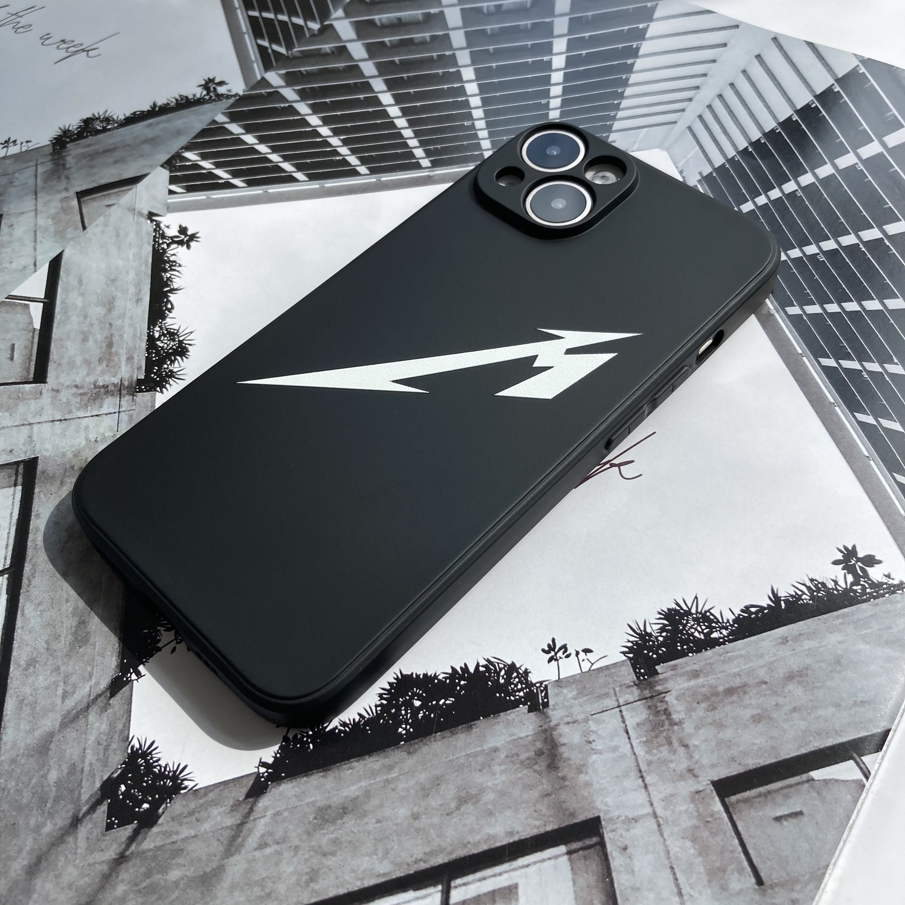 Metallica重金属摇滚乐队rock手机壳磨砂适用苹果15 iPhone14pro max华为p40米12oppo16vivo黑色液态硅胶软壳