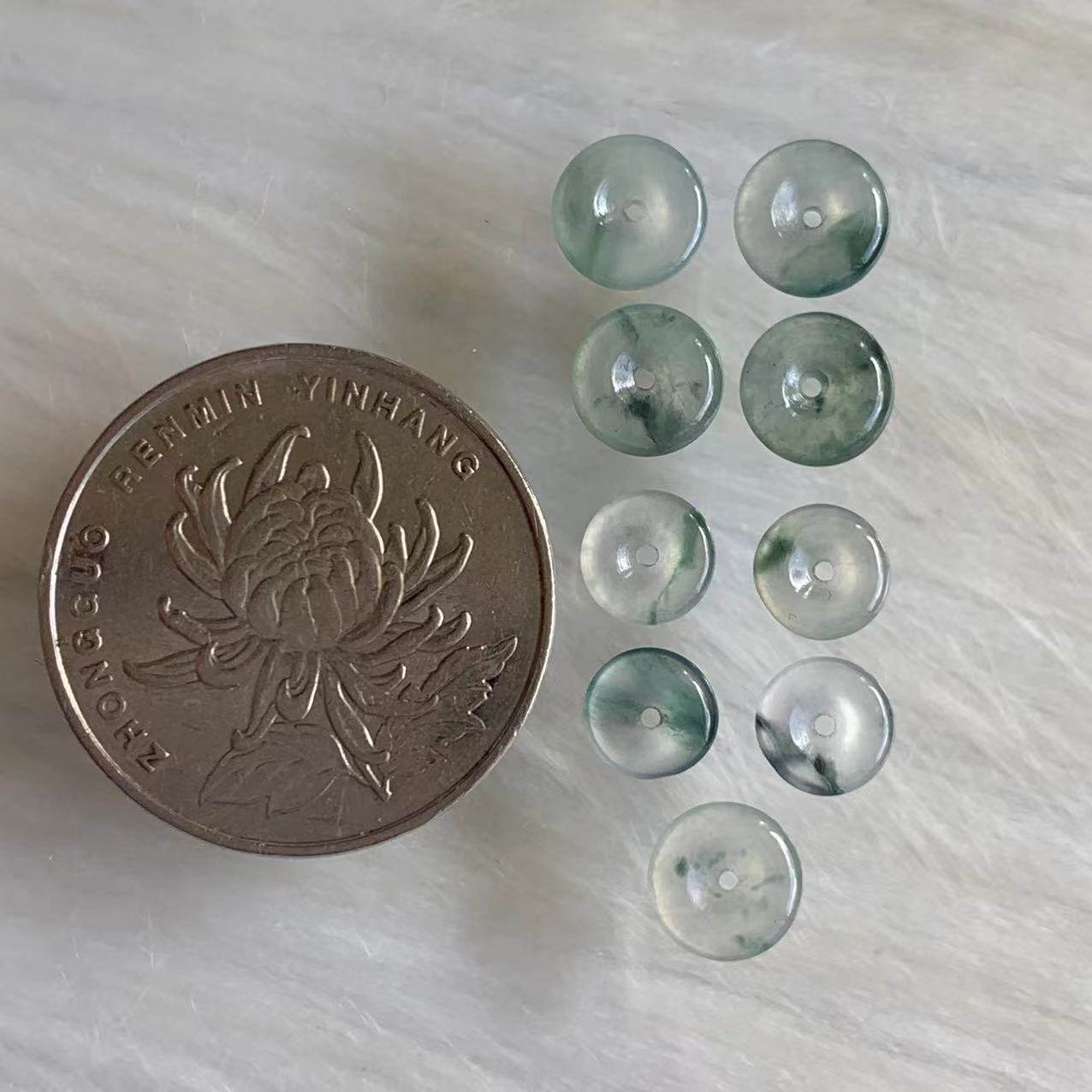缅甸天然A货翡翠小平安扣晴底白冰黄翡翠绿色包包料冰飘花小扣子,淘宝优惠券,粉丝福利购,淘宝优惠卷