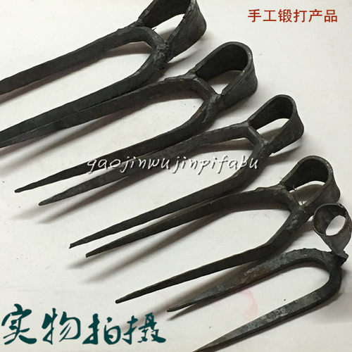 两啄手工锻打两齿扒二齿锄头包邮翻土扒头两齿啄尖二齿耙刨花装卸 - 图2
