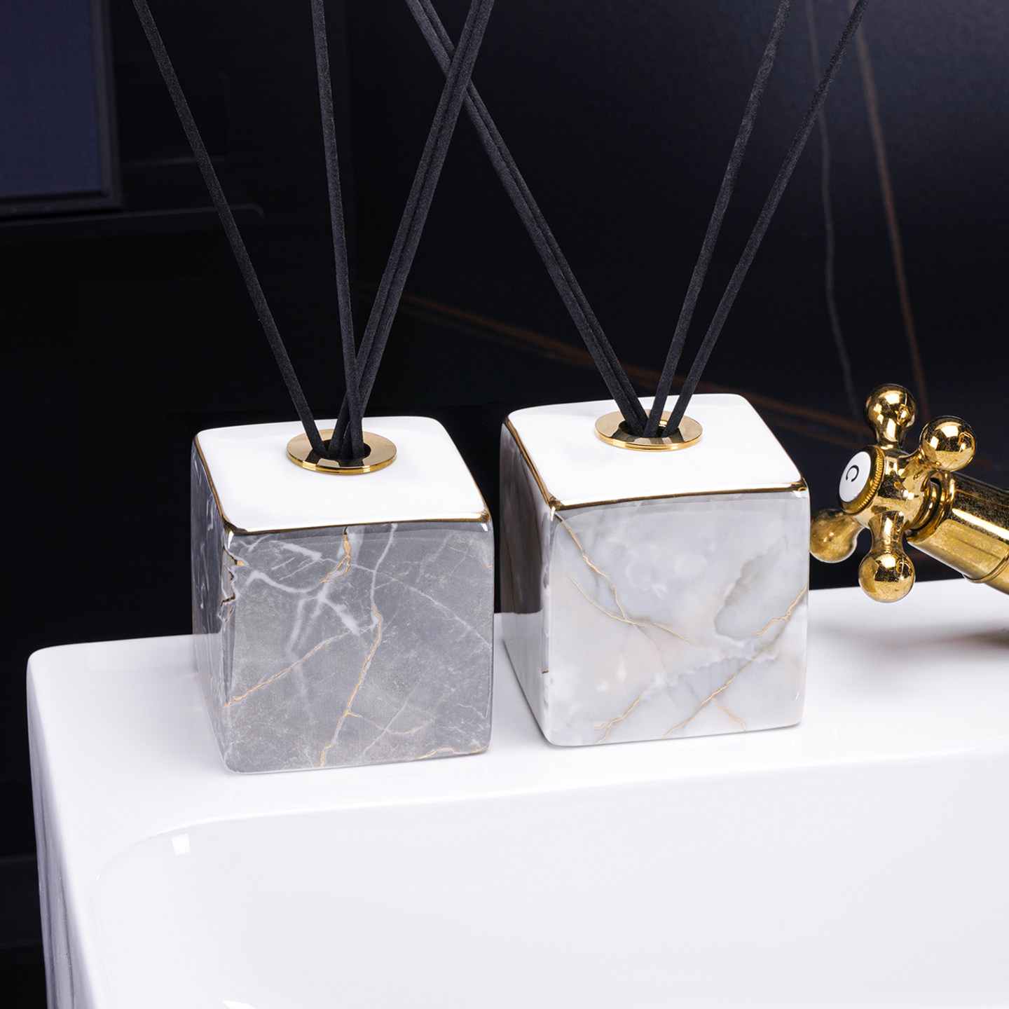 香薰瓶子空瓶高级厕所卫生间专用无火精油自装室内持久家用摆台,淘宝优惠券,粉丝福利购,淘宝优惠卷