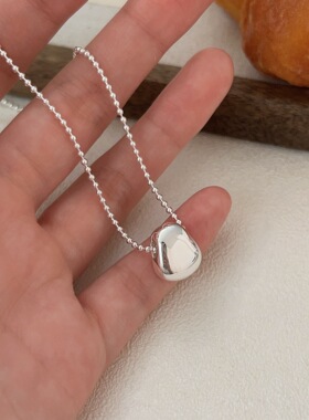 持恒韩国韩版S925纯银椭圆形吊坠项链女小众ins简约锁骨链高级感