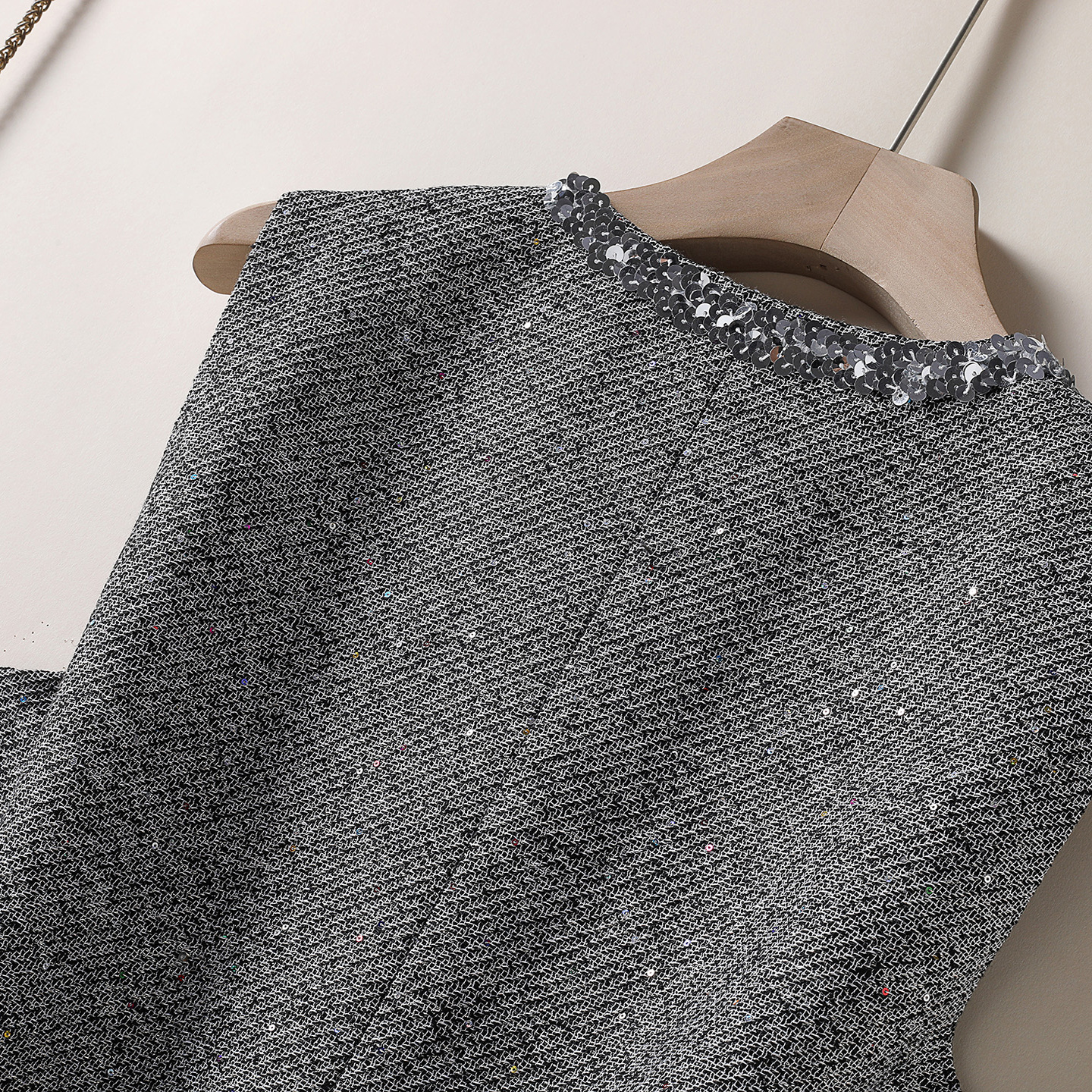 小香风毛呢背心裙亮片圆领荷叶摆A字显瘦连衣裙 2025秋冬新款女装 - 图3