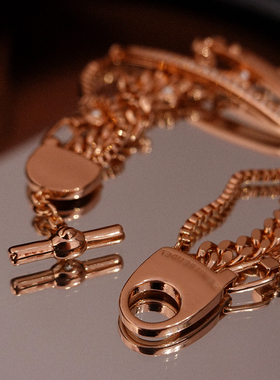 一所多层叠戴欧美水晶手链