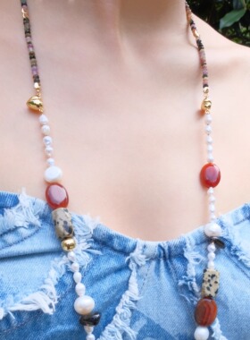 款式爱心或圆形随机锁骨链茶水晶