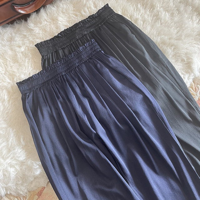 ຜ້າໄຫມ jacquard satin ແອວສູງບາດເຈັບແລະ pants harem cropped
