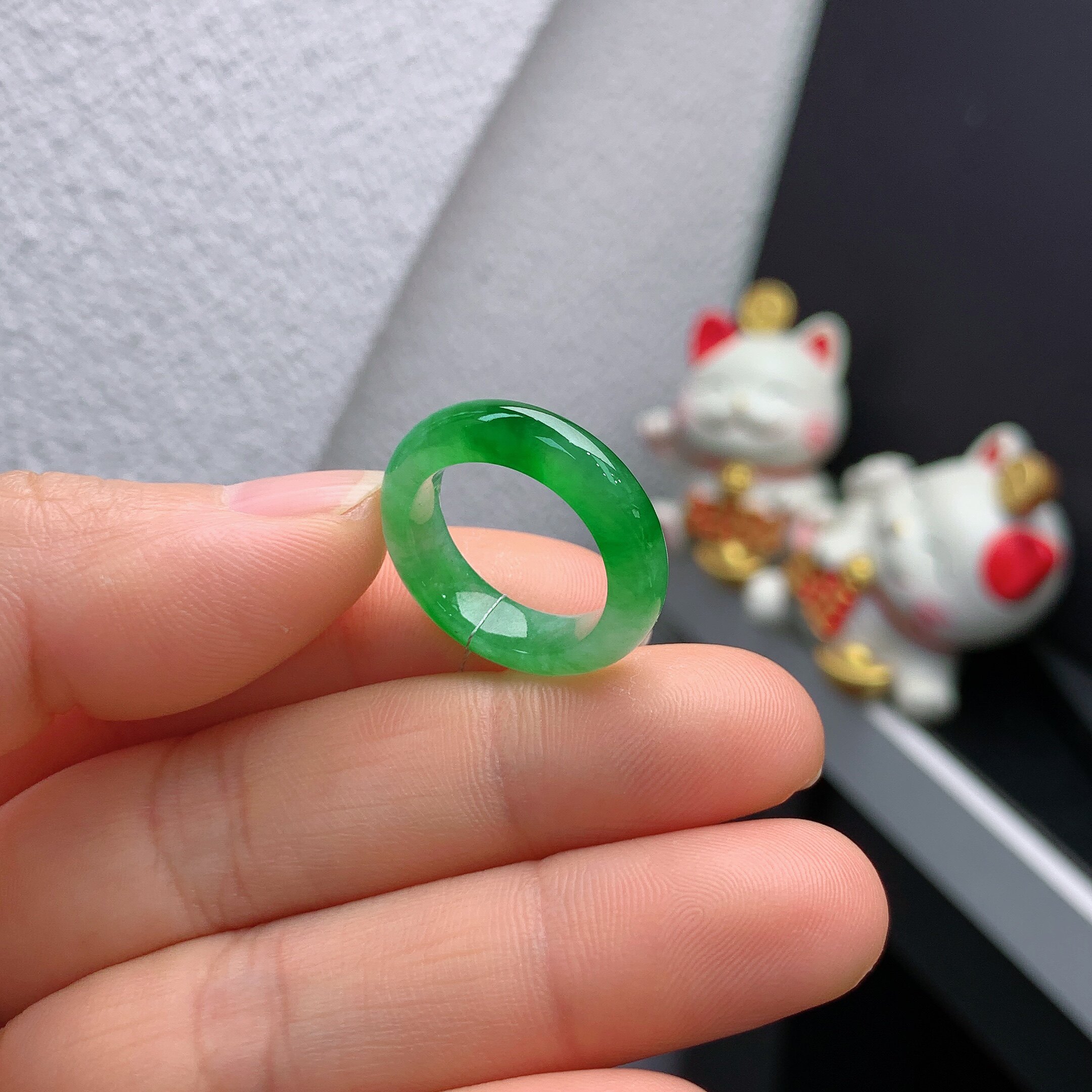 10-11 Circle mouth Burmese natural jade A goods ice spicy green ring A921#
