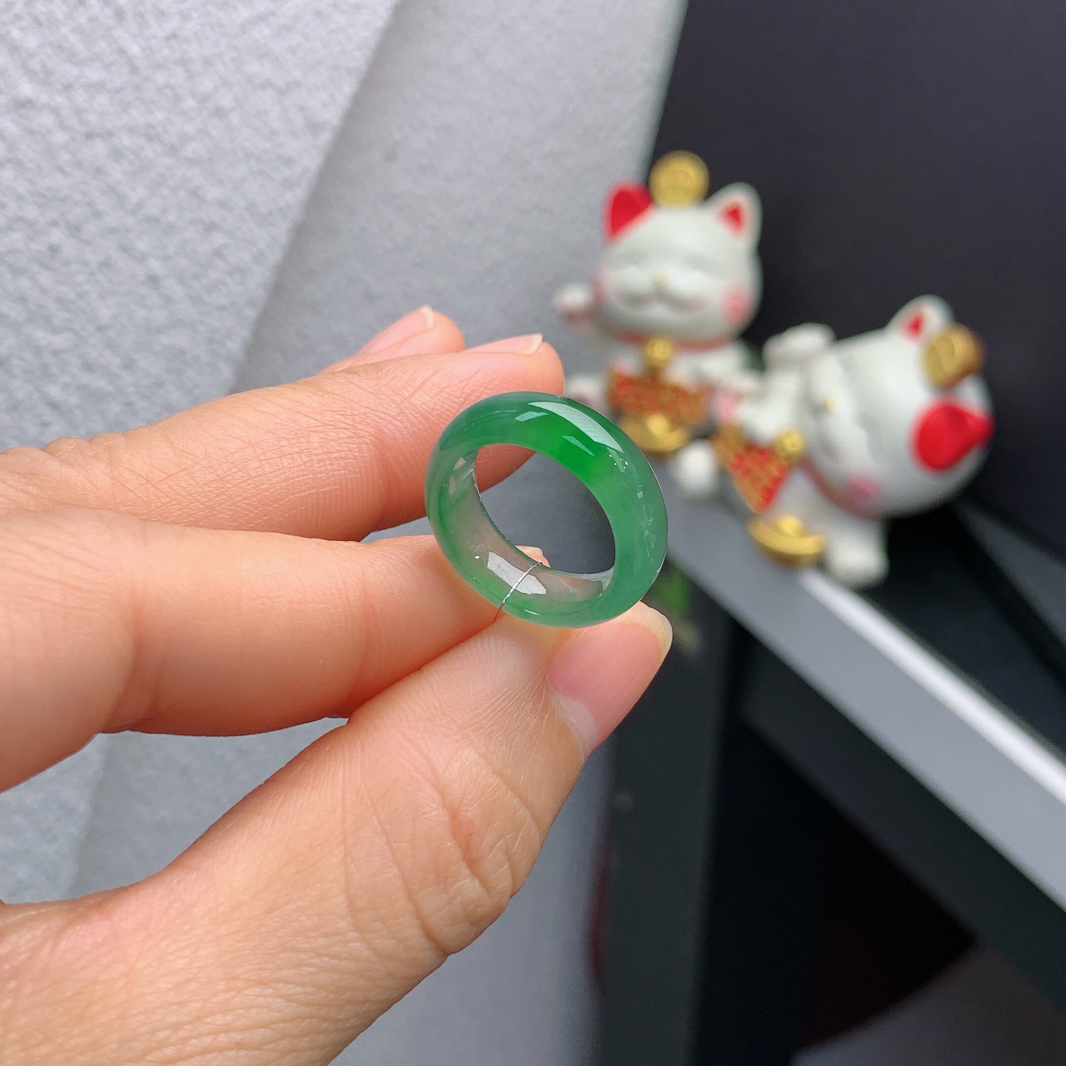 6 circle Myanmar natural jadeite A spicy green ring 161#