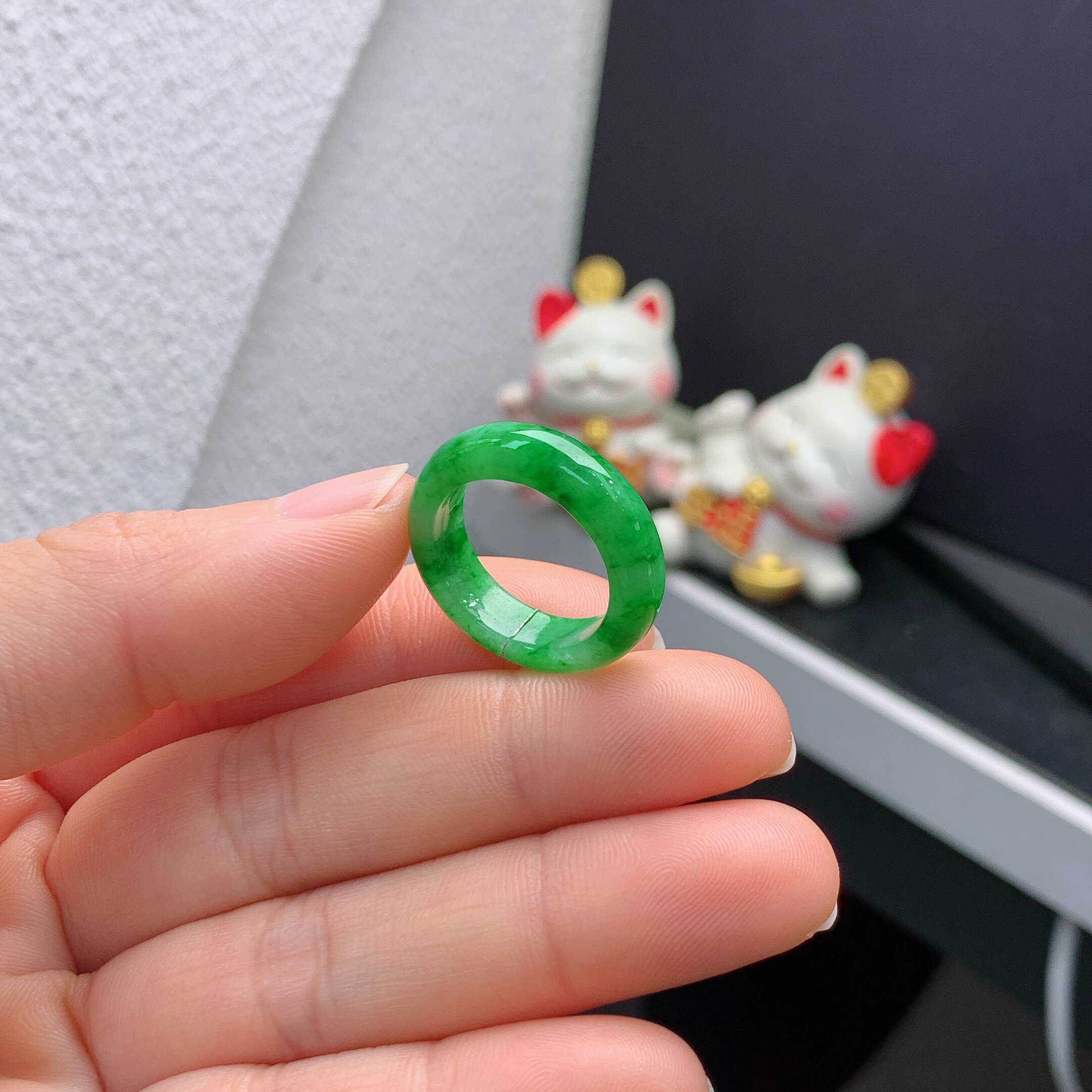 14-15 circle Myanmar natural jade A goods ice piao spicy green ring A934#