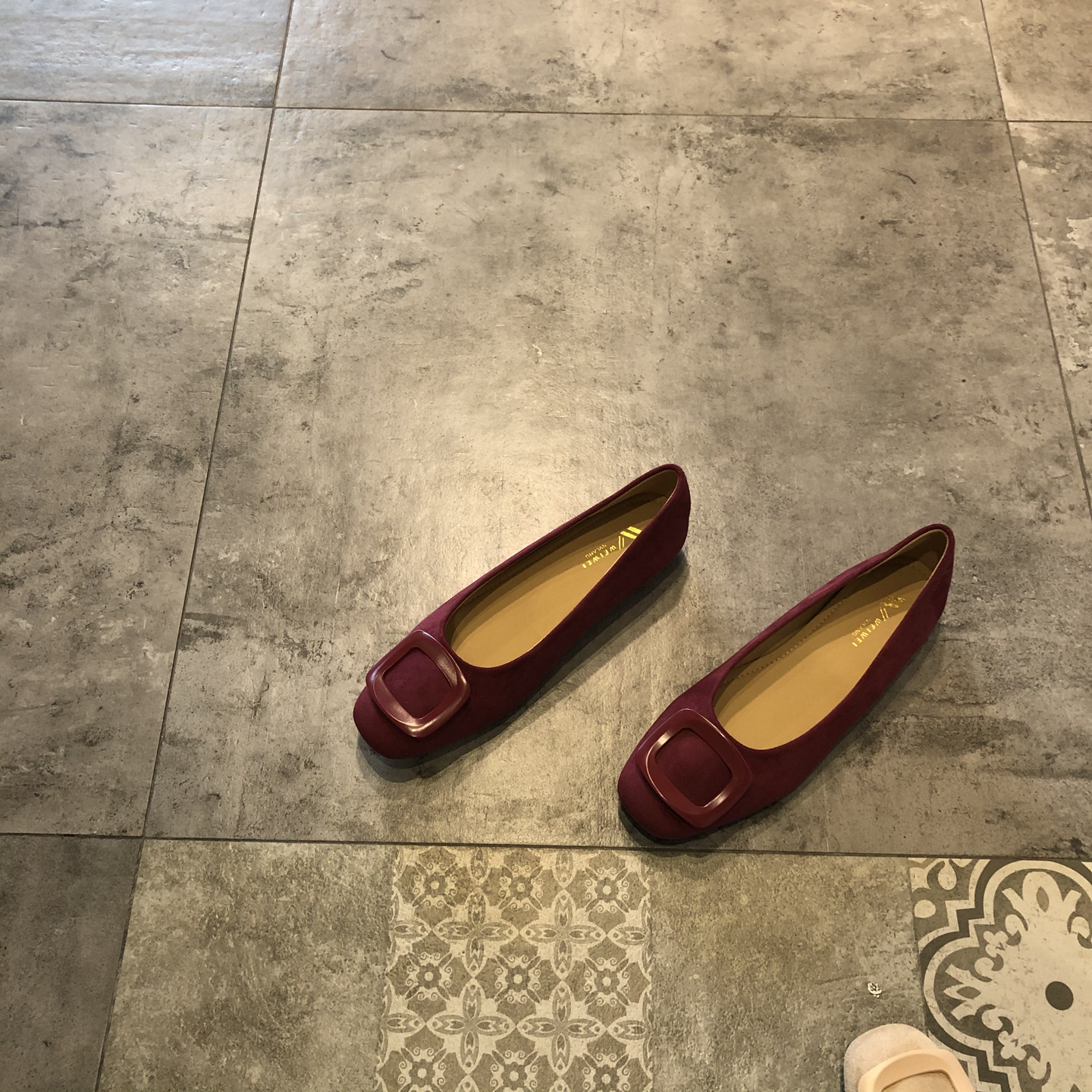 2026年春季新款法式复古方头浅口单鞋女平底方扣芭蕾舞鞋通勤百搭,淘宝优惠券,粉丝福利购,淘宝优惠卷