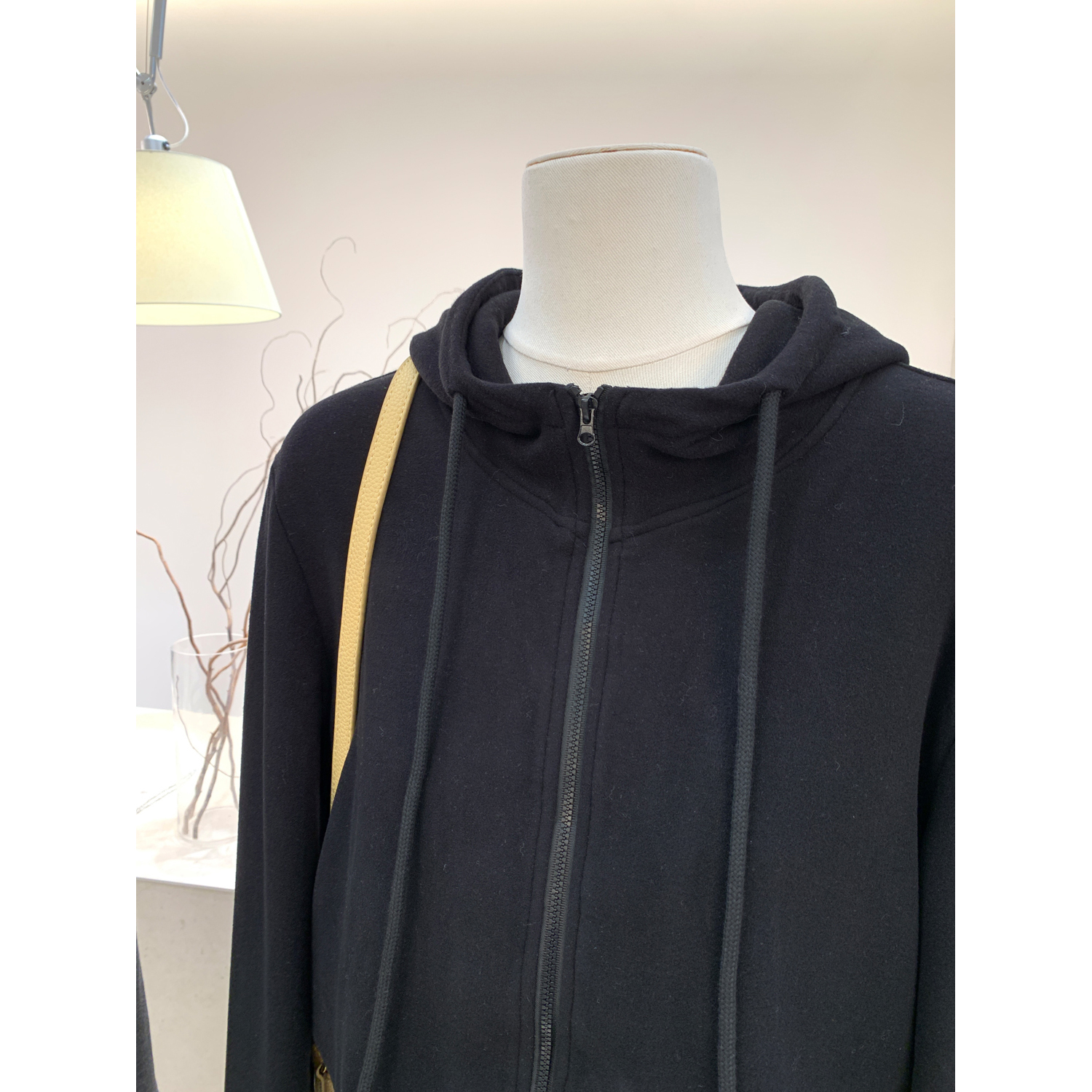 小哲 韩系连帽长袖拉链磨毛卫衣外套女秋冬新款修身短款帽衫上衣 - 图2