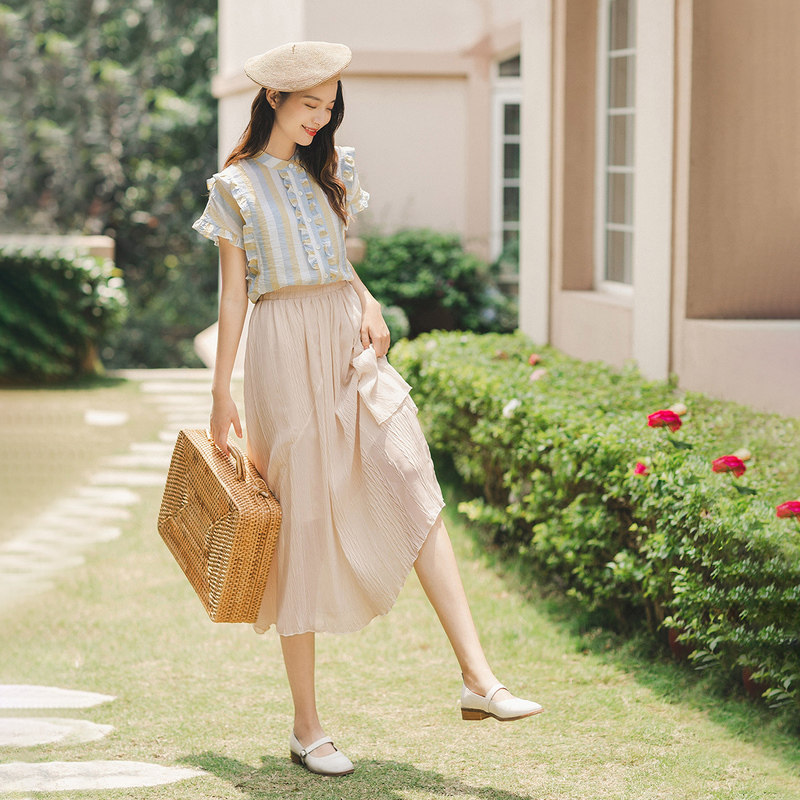 茵曼旗舰店花瓣袖短袖条纹女衬衫 茵曼田田极客T恤
