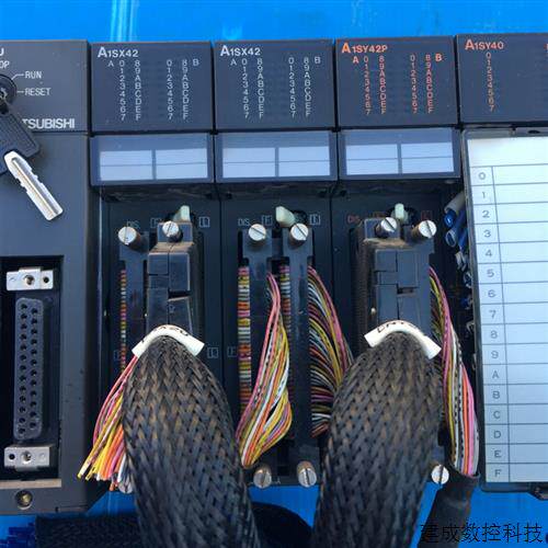 议价A1S61PN/A2SHCPU/A1SY42P/A1SY60/A1SD75M2/A1SJ71UC24-R2 三 - 图0