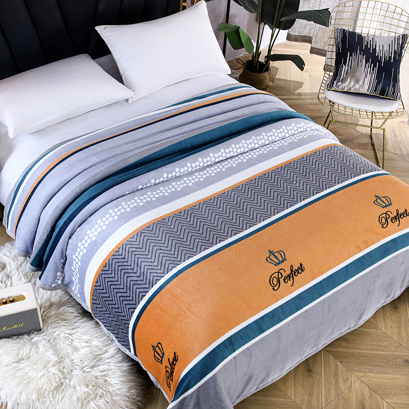 夏季空调毯法兰绒毛毯午休沙发盖毯加绒铺床床单珊瑚绒薄被小毯子