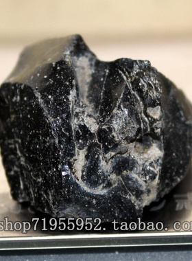 黑陨石原石天铁陨铁标本觉醒灵石