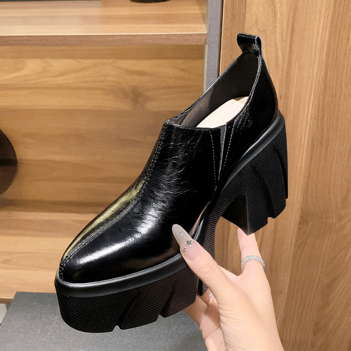 厚底增高女鞋全真皮单鞋学院风休闲鞋松糕跟尖头四季鞋粗跟乐福鞋,淘宝优惠券,粉丝福利购,淘宝优惠卷