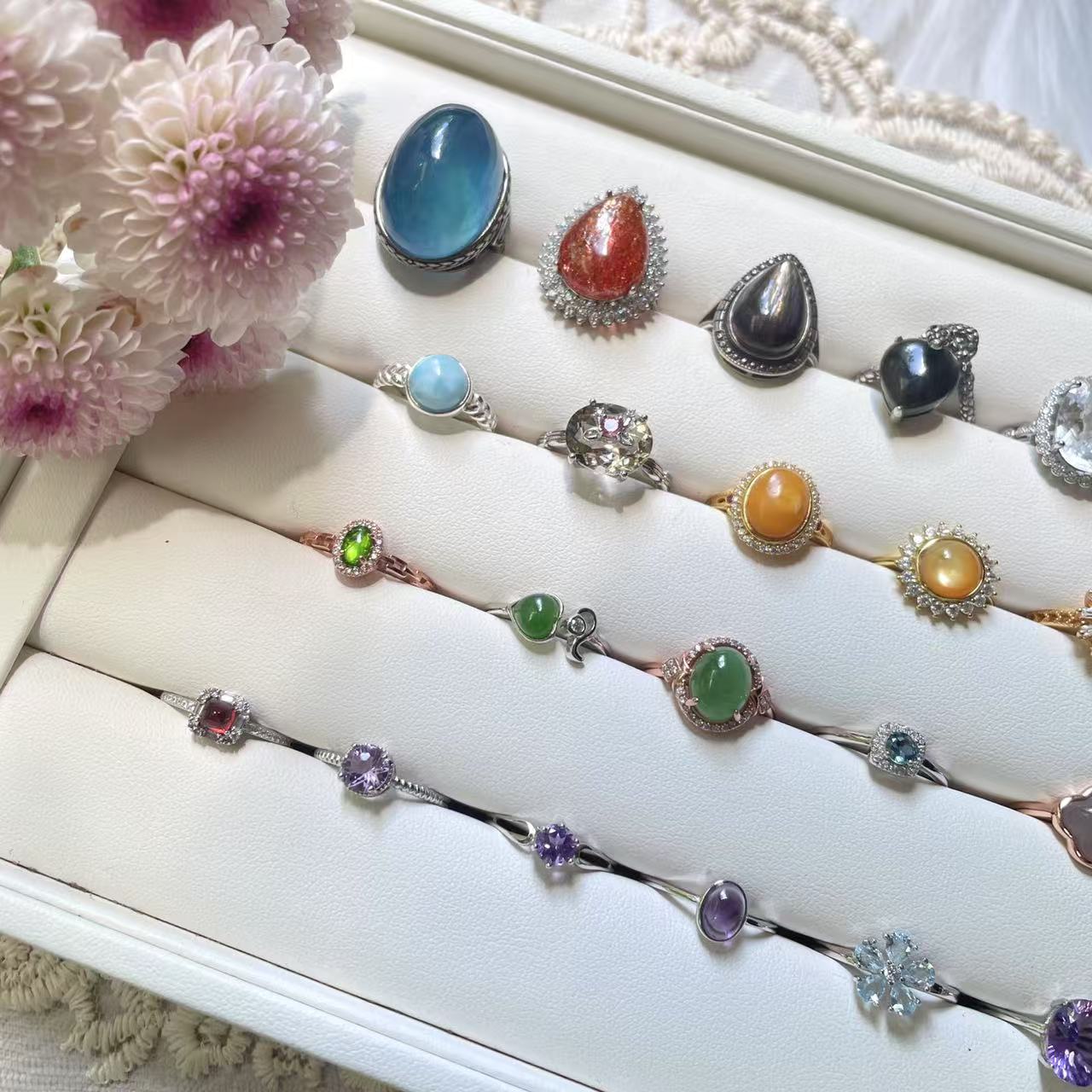 Collection of unique items, Gaohuotongtai, S925 sterling silver inlaid with gold, sun white crystal, amethyst, ocean blue colored gemstone ring