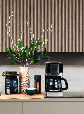 简约现代风厨房瓷砖咖啡机摆件