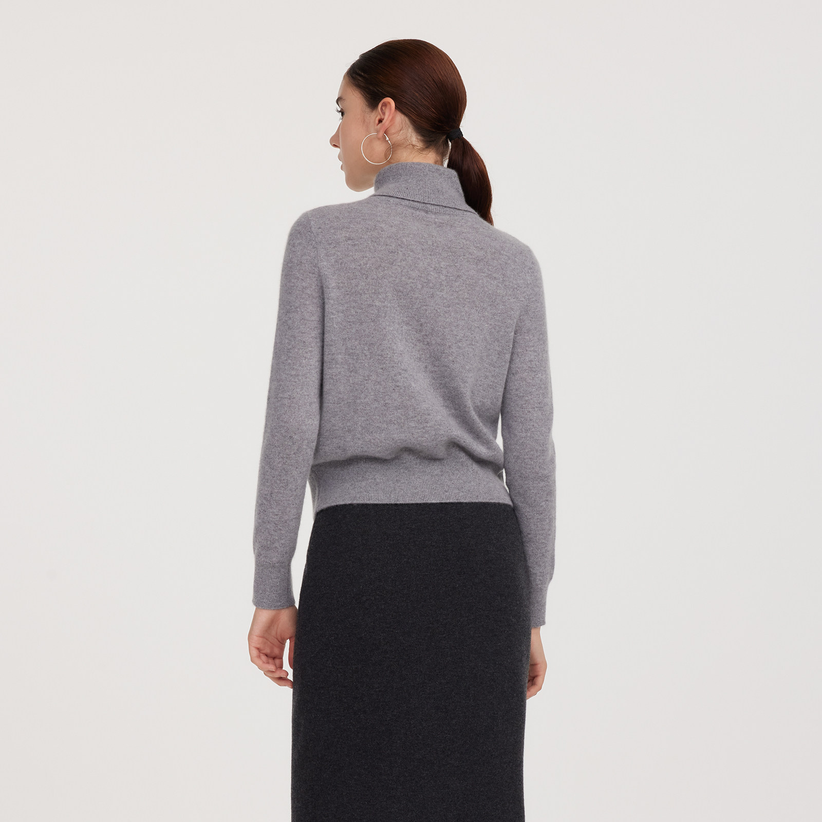 歌莉娅羊绒衫女秋冬2025新款高知穿搭毛织开衫修身上衣1ESL6J6S0,淘宝优惠券,粉丝福利购,淘宝优惠卷