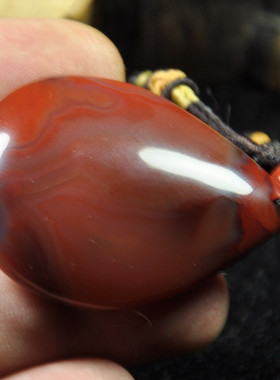 北票战国红缟玛瑙挂件水滴吊坠