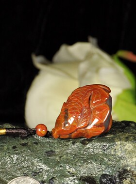 精品手工雕件天然北票玛瑙吊坠