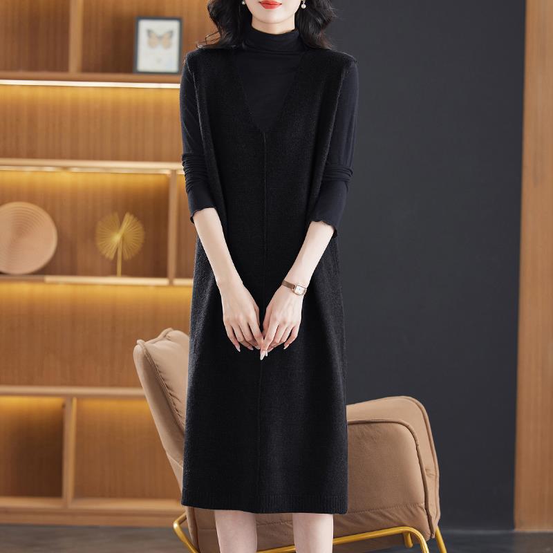 妈妈加肥加大码春秋马甲女v领针织连衣裙过膝无袖毛衣坎肩背心裙 - 图2