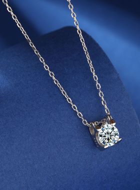 S925纯银牛头款白色莫桑石项链女精致ins冷淡风吊坠镶钻锁骨链