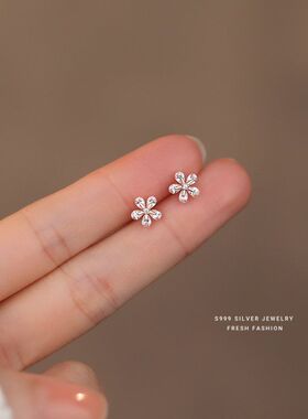 s999足银小花锆石耳钉女简约小巧可爱小清新森系甜美气质耳饰
