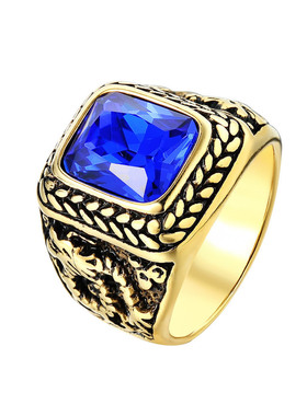 金色方形图腾宝石男士钛钢戒指